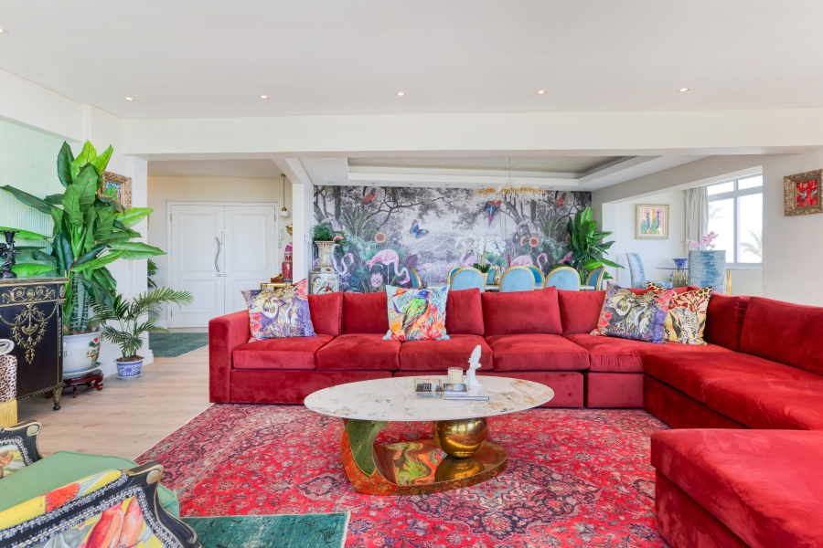 3 Bedroom Property for Sale in Sea Point Western Cape